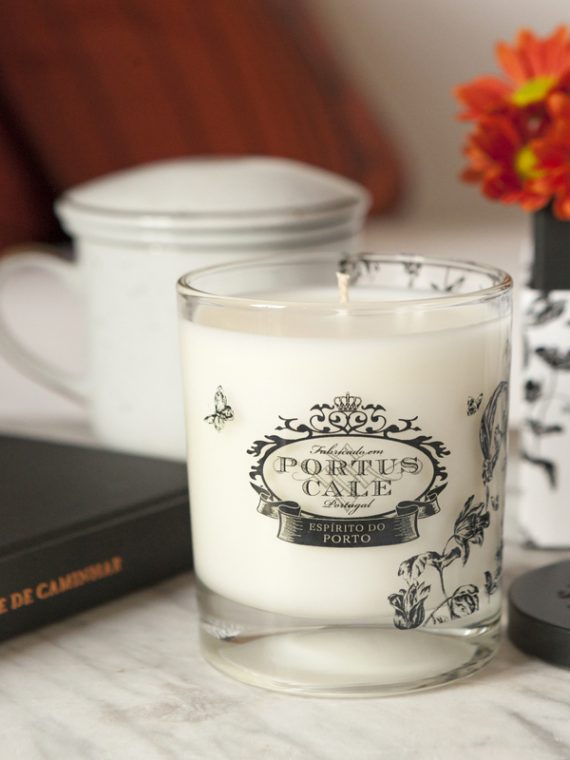 Portus Cale Floral Toile Fragranced Candle
